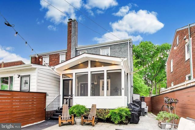 830 DELAFIELD ST NE, Washington, DC 20017
