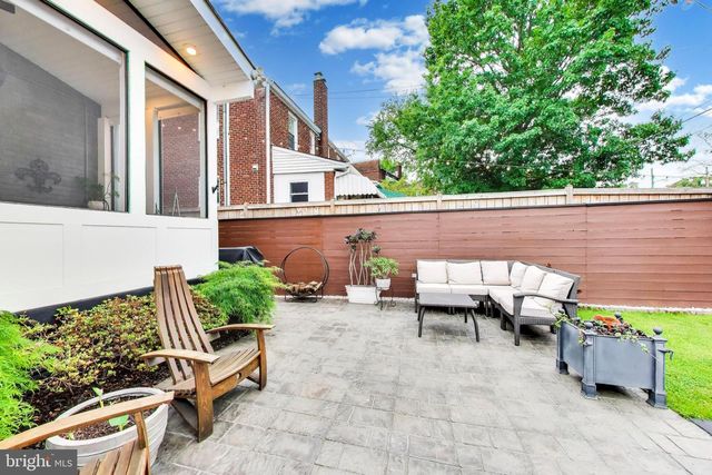 830 DELAFIELD ST NE, Washington, DC 20017