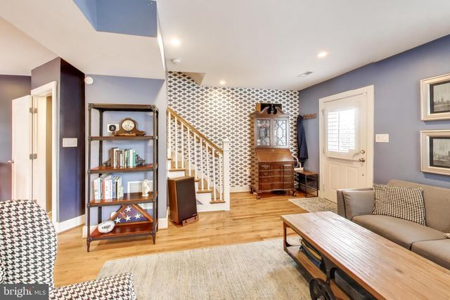 830 DELAFIELD ST NE, Washington, DC 20017