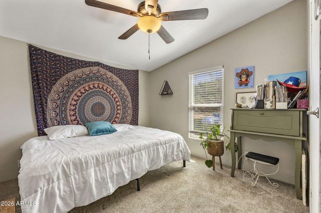 42027 N 3RD Street, Phoenix, AZ 85086