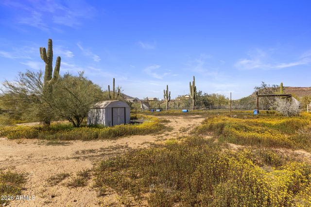 42027 N 3RD Street, Phoenix, AZ 85086