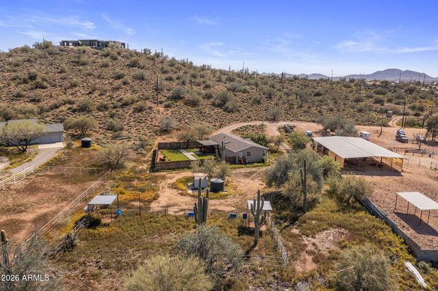 42027 N 3RD Street, Phoenix, AZ 85086