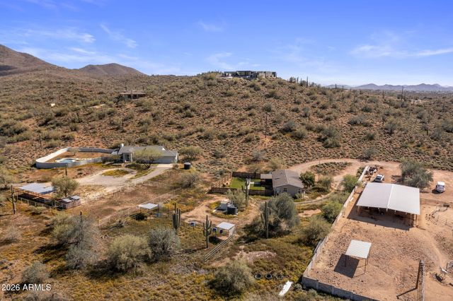 42027 N 3RD Street, Phoenix, AZ 85086