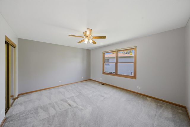 752 Rosanne Street, Lockport, IL 60441