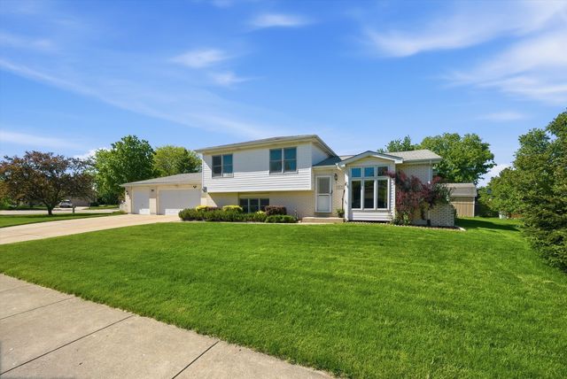 752 Rosanne Street, Lockport, IL 60441