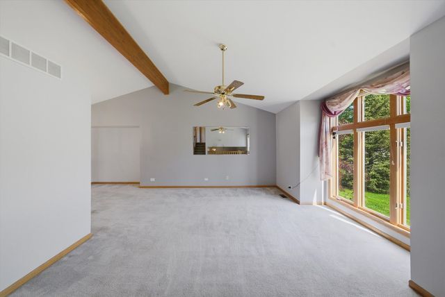 752 Rosanne Street, Lockport, IL 60441
