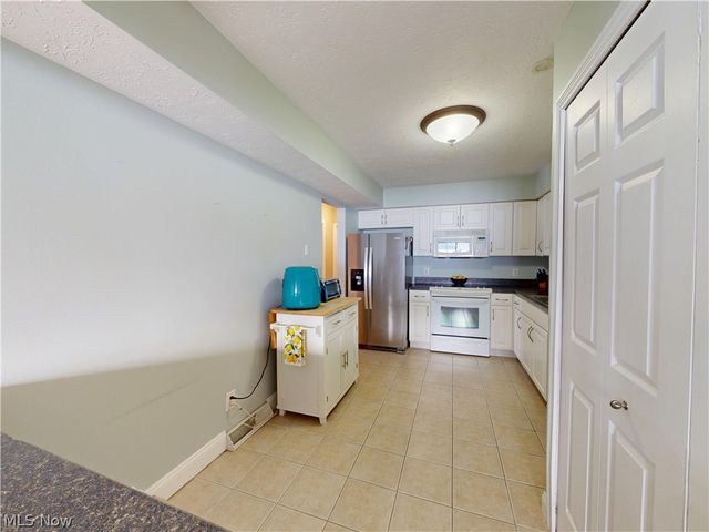 7047 Bristlewood Drive, Painesville, OH 44077