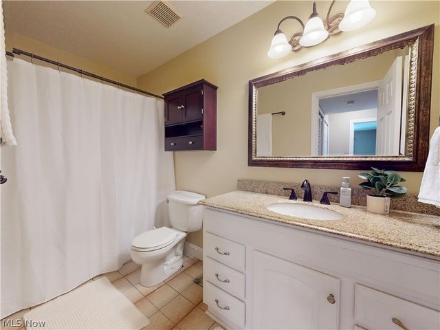 7047 Bristlewood Drive, Painesville, OH 44077