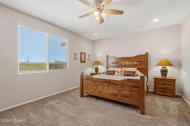 800 W Calle Moa, Sahuarita, AZ 85629