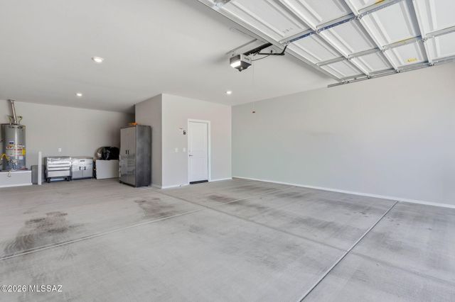 800 W Calle Moa, Sahuarita, AZ 85629
