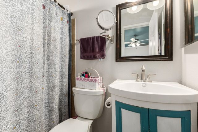 11012 N 42ND Avenue, Phoenix, AZ 85029