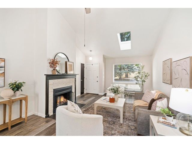 966 Shire Ct, Fort Collins, CO 80526