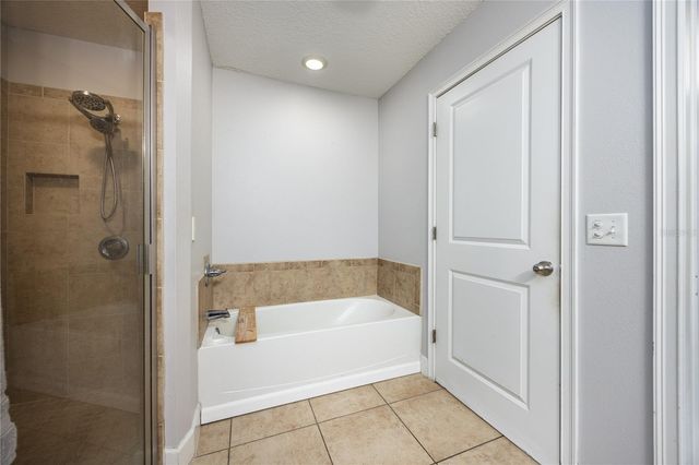 25558 NW 8TH ROAD, Newberry, FL 32669