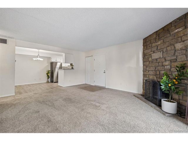 203 Wright St 103, Lakewood, CO 80228
