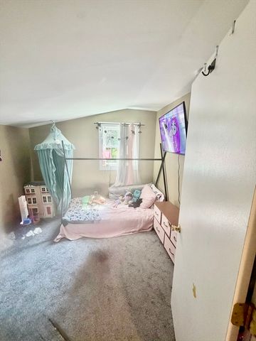76 Dickens Street, Attleboro, MA 02703