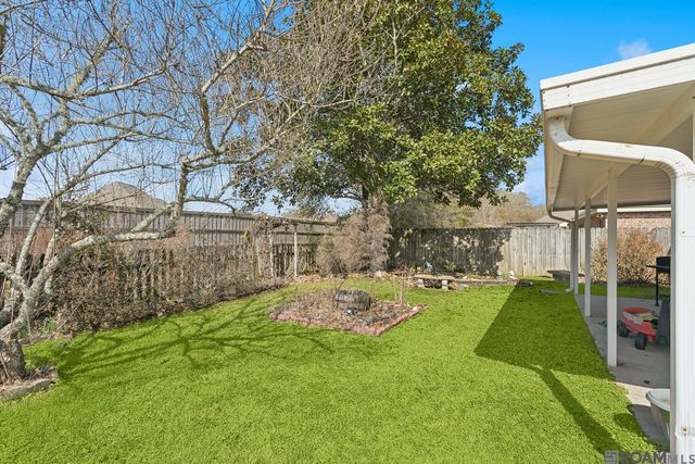 44065 Nicholas Cir, Hammond, LA 70403