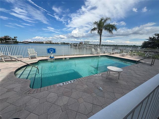 200 BRIGHTWATER DRIVE 2, Clearwater Beach, FL 33767