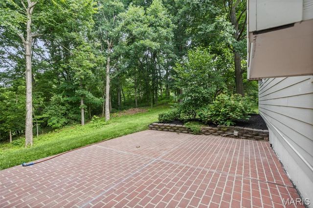 7437 Timberwolf Trail, Fairview Heights, IL 62208