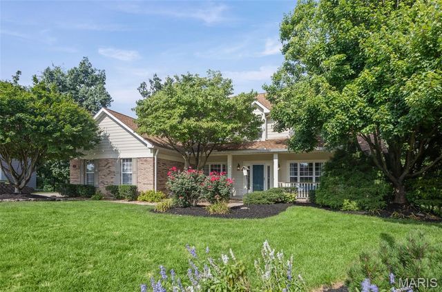 7437 Timberwolf Trail, Fairview Heights, IL 62208