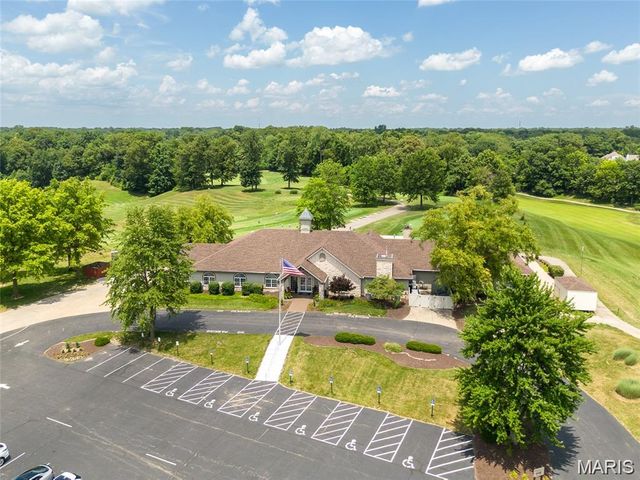 7437 Timberwolf Trail, Fairview Heights, IL 62208