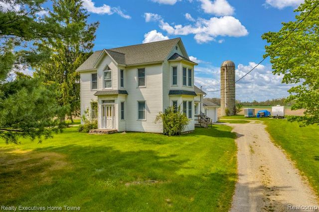 5390 Walker Road, Clyde, MI 48049