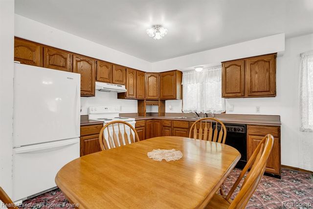 5390 Walker Road, Clyde, MI 48049