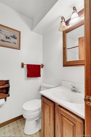 5390 Walker Road, Clyde, MI 48049
