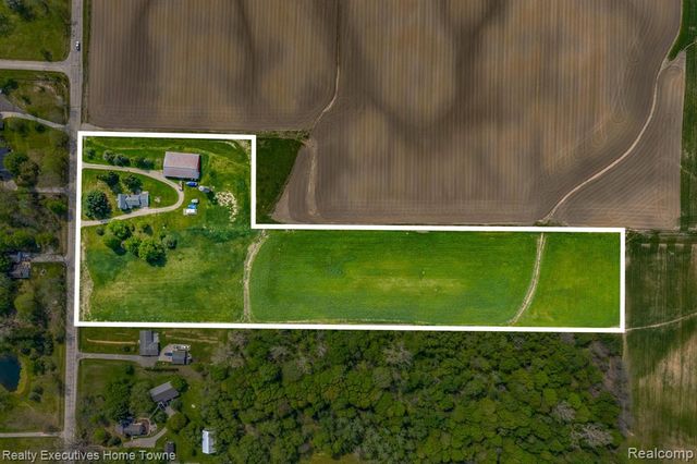 5390 Walker Road, Clyde, MI 48049