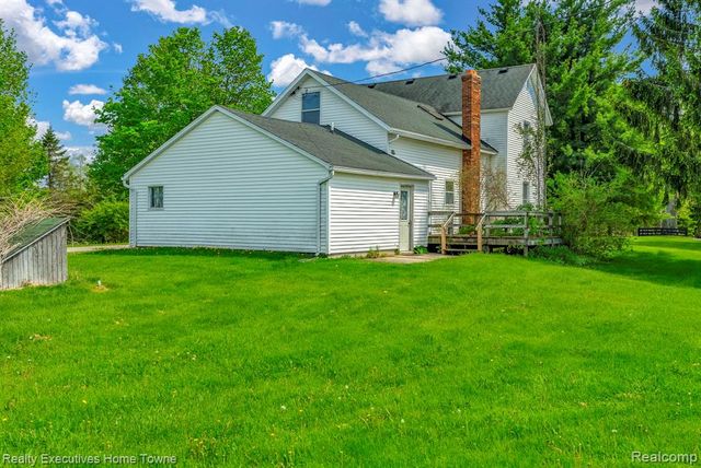 5390 Walker Road, Clyde, MI 48049