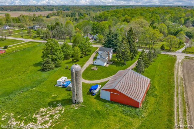 5390 Walker Road, Clyde, MI 48049
