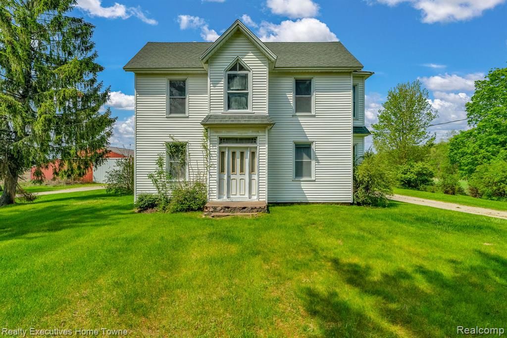 5390 Walker Road, Clyde, MI 48049