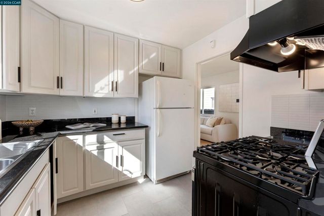 1612 Elm St, El Cerrito, CA 94530