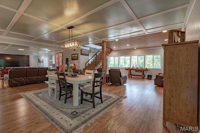 7644 Highway 17, Houston, MO 65483