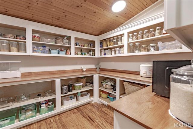 7644 Highway 17, Houston, MO 65483