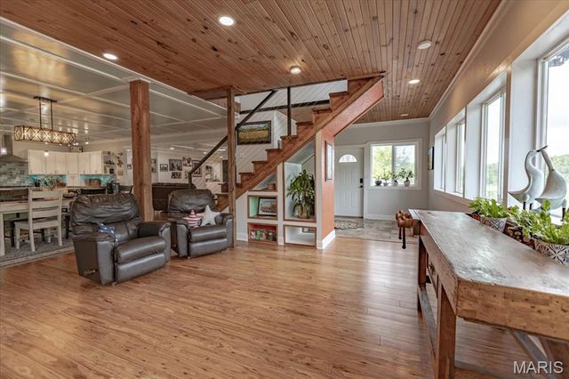 7644 Highway 17, Houston, MO 65483