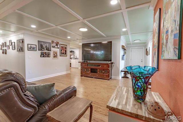 7644 Highway 17, Houston, MO 65483