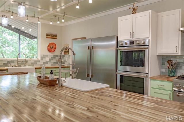 7644 Highway 17, Houston, MO 65483