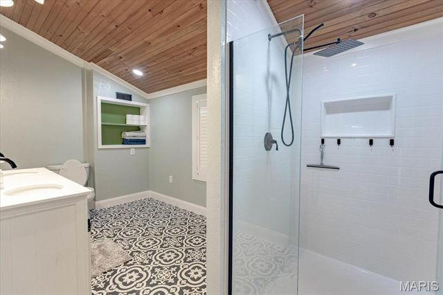 7644 Highway 17, Houston, MO 65483