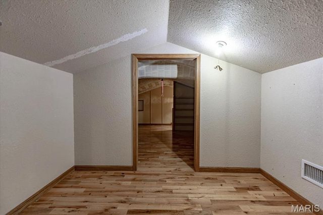 7644 Highway 17, Houston, MO 65483