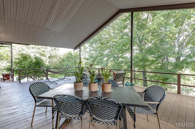 7644 Highway 17, Houston, MO 65483