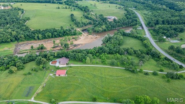 7644 Highway 17, Houston, MO 65483