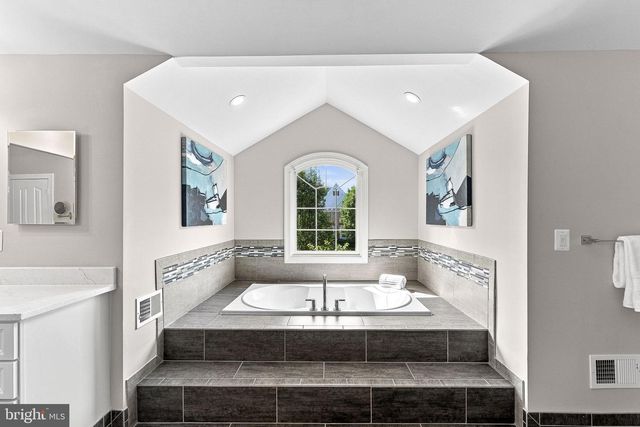 42618 TRAPPE ROCK CT, Ashburn, VA 20148