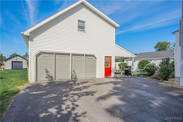 449 Lake Street, Wilson, NY 14172