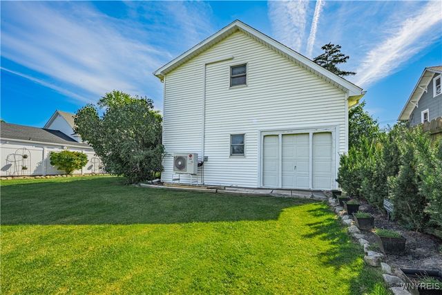 449 Lake Street, Wilson, NY 14172