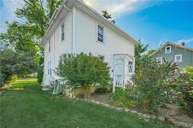 449 Lake Street, Wilson, NY 14172