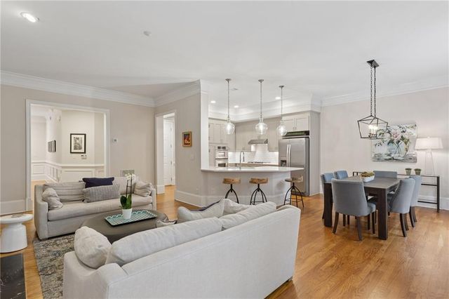 3313 Buckhead Forest Mews NE, Atlanta, GA 30305