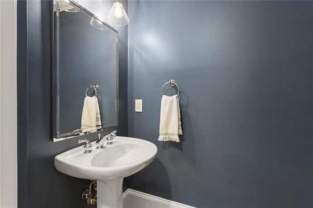 3313 Buckhead Forest Mews NE, Atlanta, GA 30305