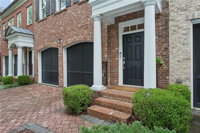 3313 Buckhead Forest Mews NE, Atlanta, GA 30305