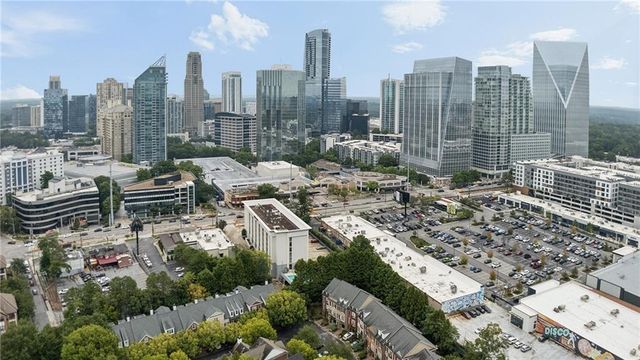 3313 Buckhead Forest Mews NE, Atlanta, GA 30305