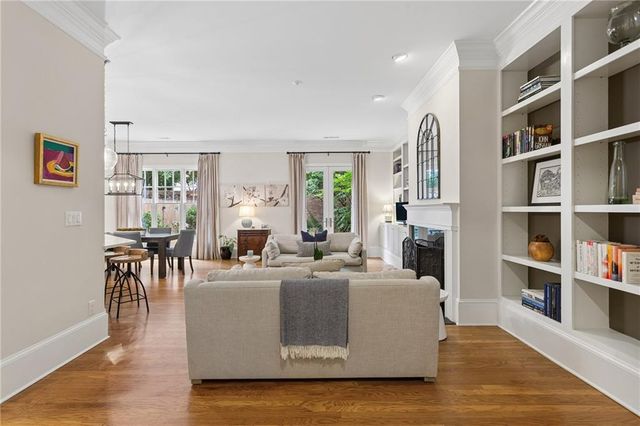 3313 Buckhead Forest Mews NE, Atlanta, GA 30305